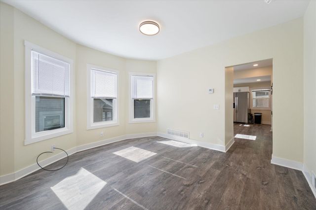 3 PARK Circle, Council Bluffs, IA 51503