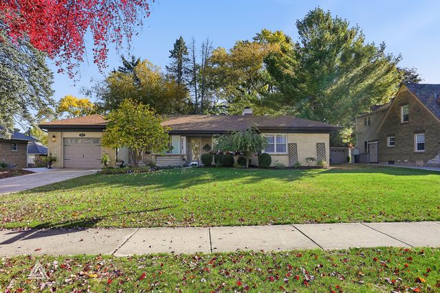 369 Vincent Place, Elgin, IL 60123