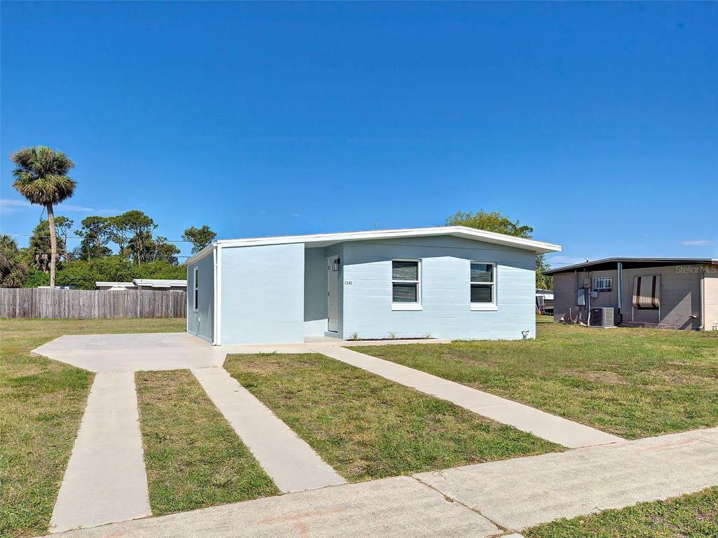 2345 EDNOR STREET, Port Charlotte, FL 33952