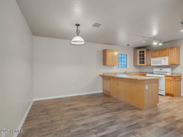 1788 W Camelot Drive, Flagstaff, AZ 86001