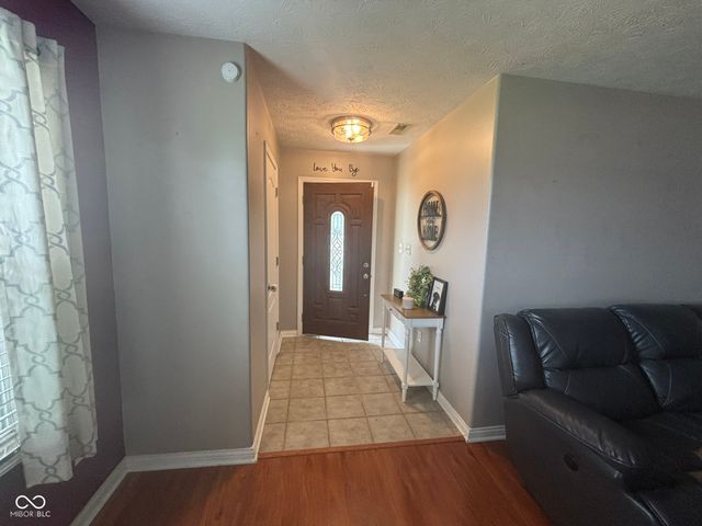 2463 Borax Court, Indianapolis, IN 46239