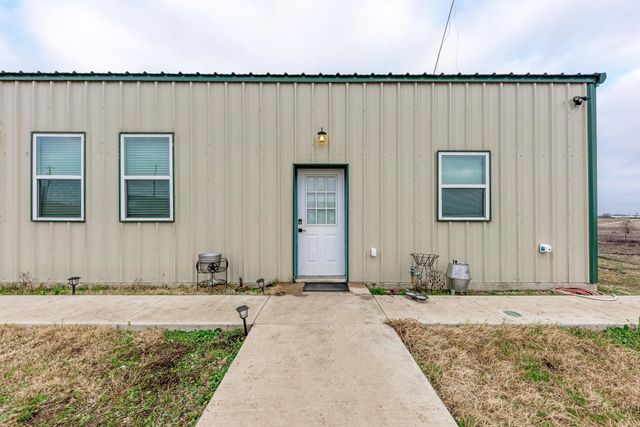 1889 County Road 487, Taylor, TX 76574