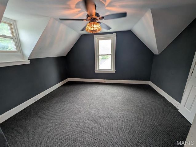 24 S 14th Street, Belleville, IL 62220