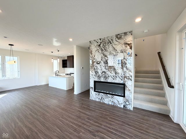 17452 Carrier Drive, Westfield, IN 46074