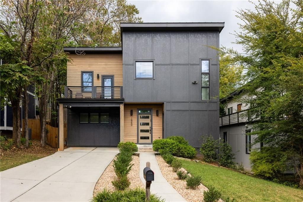 1560 New NE Street, Atlanta, GA 30307
