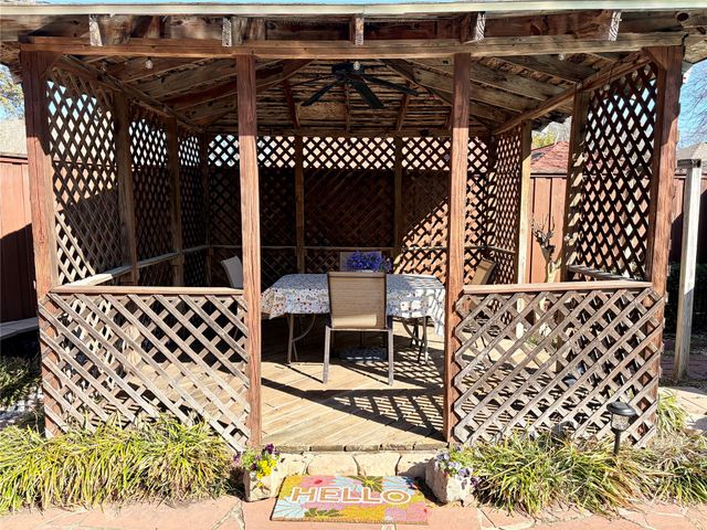 4227 Country Brook Drive, Dallas, TX 75287