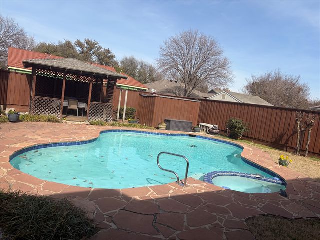 4227 Country Brook Drive, Dallas, TX 75287