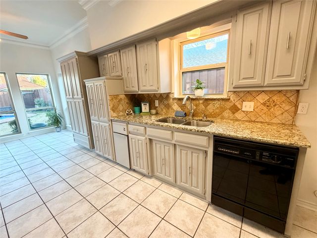 4227 Country Brook Drive, Dallas, TX 75287