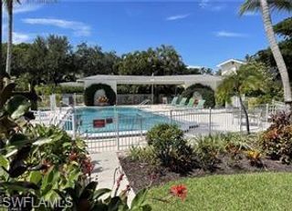 800 Golf DR S 104, Naples, FL 34102