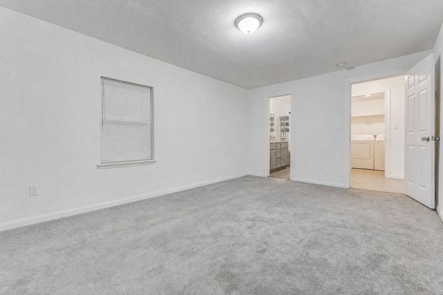 907 Whitaker Avenue, Pasadena, TX 77506