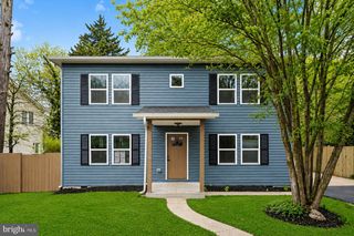 3141 ANNANDALE RD, Falls Church, VA 22042