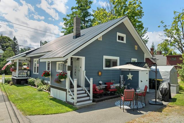 50 Gilford Avenue, Laconia, NH 03246