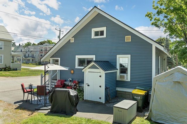 50 Gilford Avenue, Laconia, NH 03246
