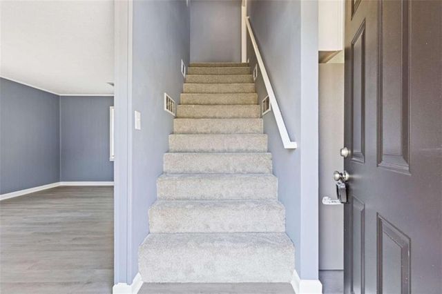 11 Hawk Road, Cartersville, GA 30121