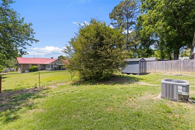 11 Hawk Road, Cartersville, GA 30121