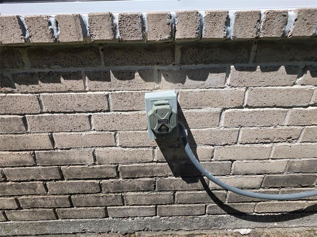 8646 Flower Path Street, Houston, TX 77044