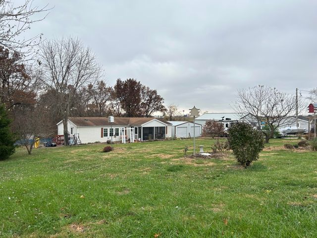 19895 ROBB CT, Boonville, MO 65233