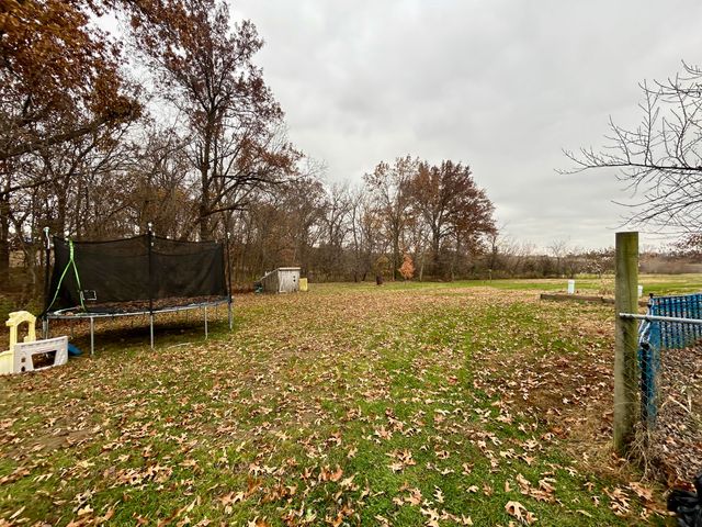 19895 ROBB CT, Boonville, MO 65233