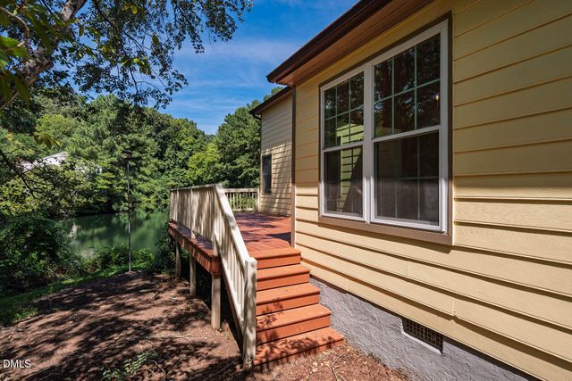 113 Riverbirch Point, Carrboro, NC 27510