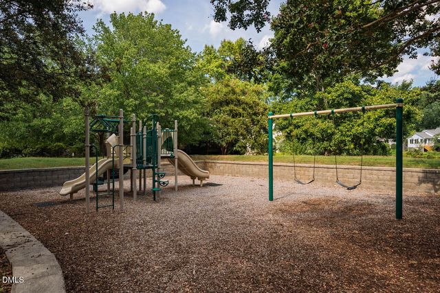 113 Riverbirch Point, Carrboro, NC 27510