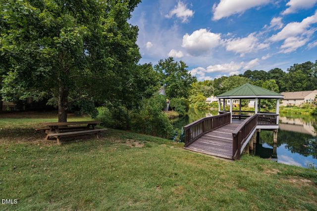 113 Riverbirch Point, Carrboro, NC 27510