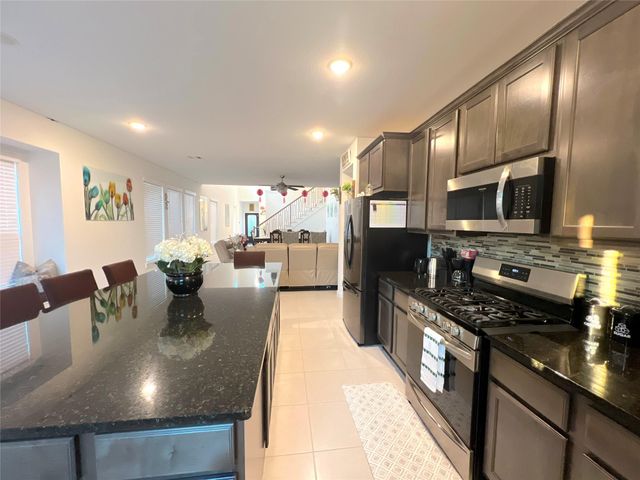 5147 Klein Orchard Drive, Houston, TX 77066