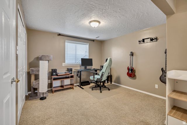 687 W 1900 N, Centerville, UT 84014