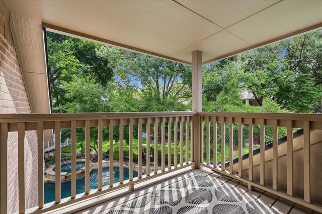 4420 Crown Knoll Circle, Flower Mound, TX 75028