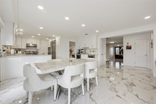167 Lagoon Drive E, Lido Beach, NY 11561