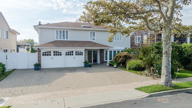 167 Lagoon Drive E, Lido Beach, NY 11561
