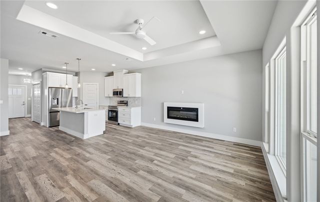 15501 Cruiser St B, Corpus Christi, TX 78418