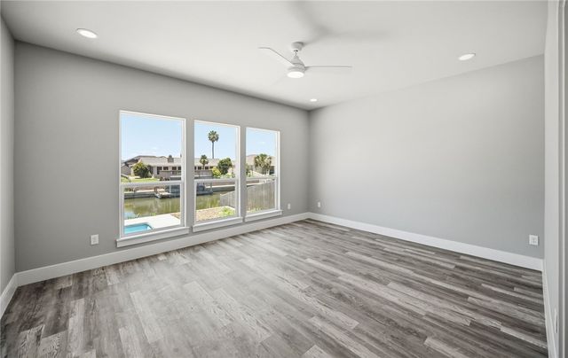 15501 Cruiser St B, Corpus Christi, TX 78418