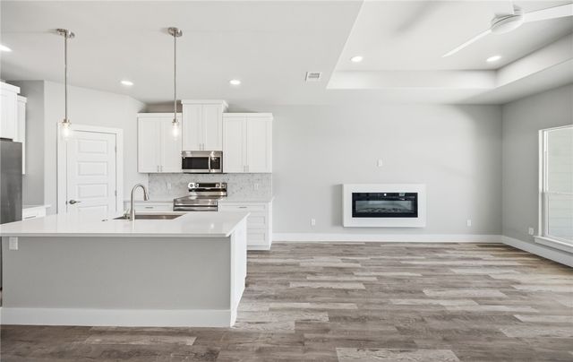 15501 Cruiser St B, Corpus Christi, TX 78418