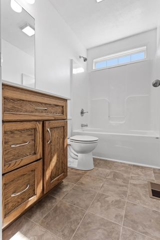 1820 Emily Ln, Columbia, TN 38401