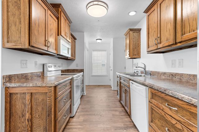 1820 Emily Ln, Columbia, TN 38401