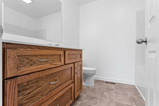1820 Emily Ln, Columbia, TN 38401