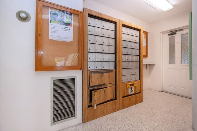 2155 WOOD STREET A6, Sarasota, FL 34237