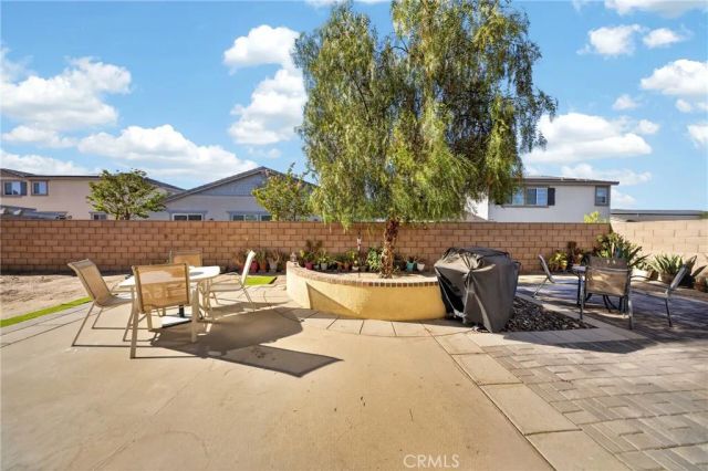 12526 Racimo Court, Victorville, CA 92392
