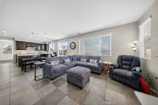 12526 Racimo Court, Victorville, CA 92392