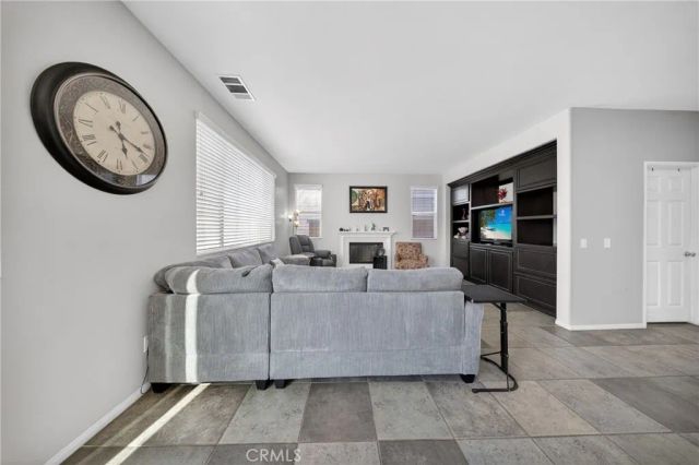 12526 Racimo Court, Victorville, CA 92392