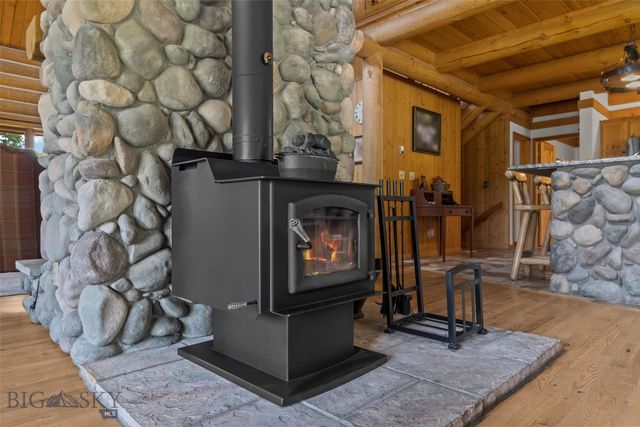 14185 Cottonwood Canyon, Bozeman, MT 59718