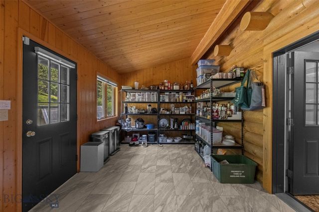 14185 Cottonwood Canyon, Bozeman, MT 59718