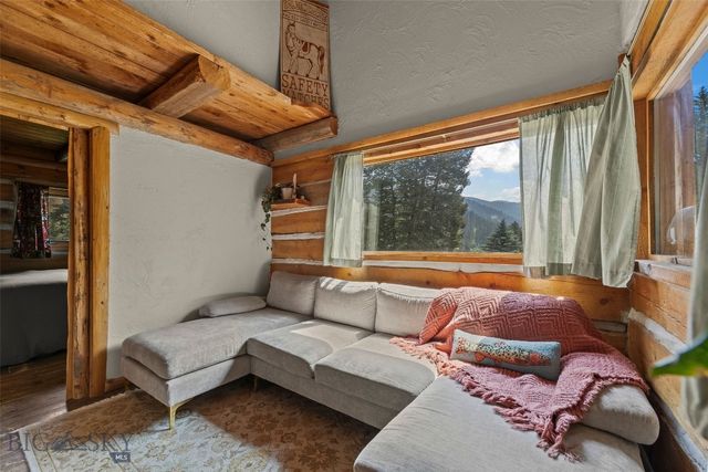 14185 Cottonwood Canyon, Bozeman, MT 59718