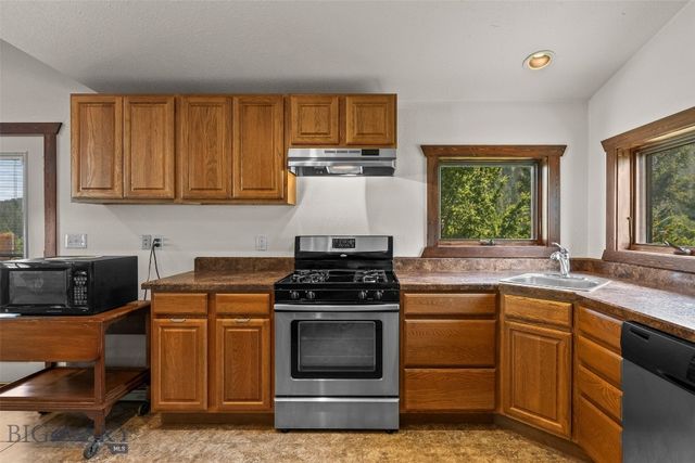 14185 Cottonwood Canyon, Bozeman, MT 59718