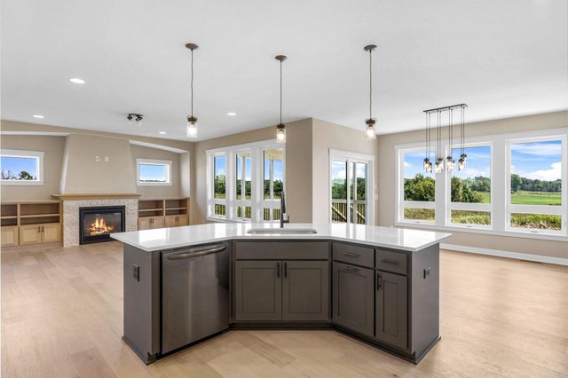 5815 Echo Road, Shorewood, MN 55331