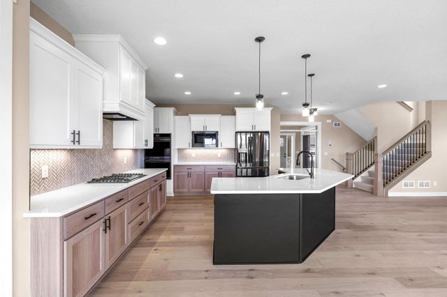 5815 Echo Road, Shorewood, MN 55331