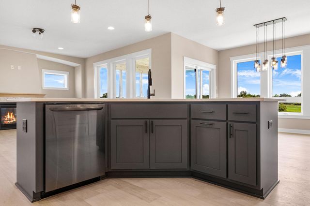 5815 Echo Road, Shorewood, MN 55331