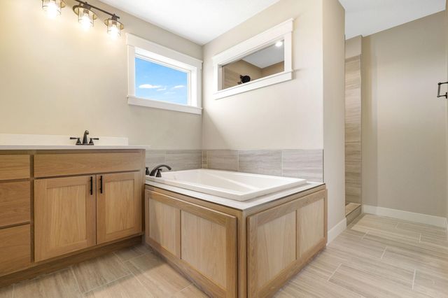 5815 Echo Road, Shorewood, MN 55331