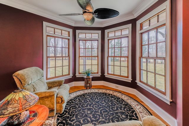 28W524 Wynn Avenue, West Chicago, IL 60185