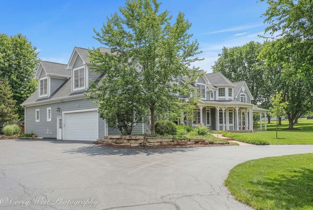 28W524 Wynn Avenue, West Chicago, IL 60185